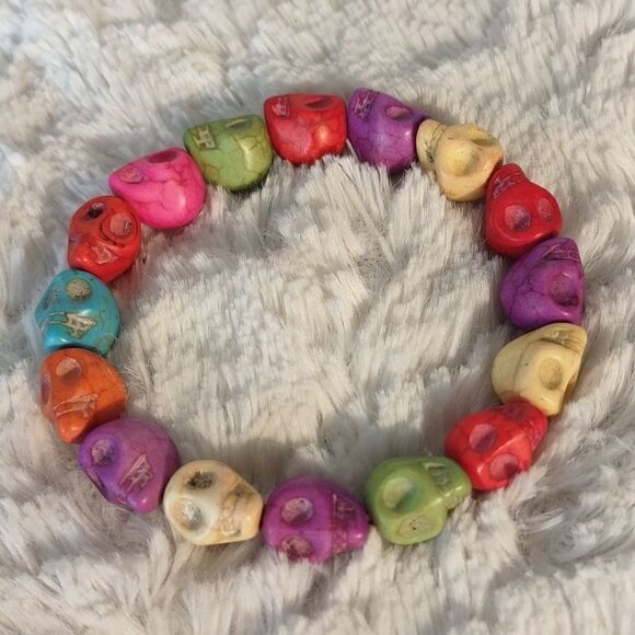 Colorful Stone Skull Stretch Bracelet - Picture 4 of 5